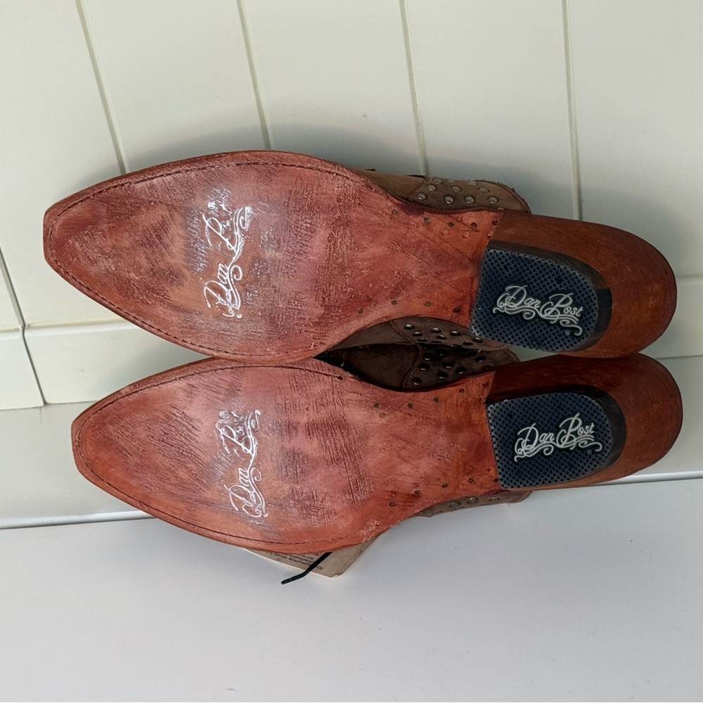 Dan Post Ladies Tan Oiled Mule with Studs and Cushion Comfort Insole DPP5099 - Picture 5 of 8